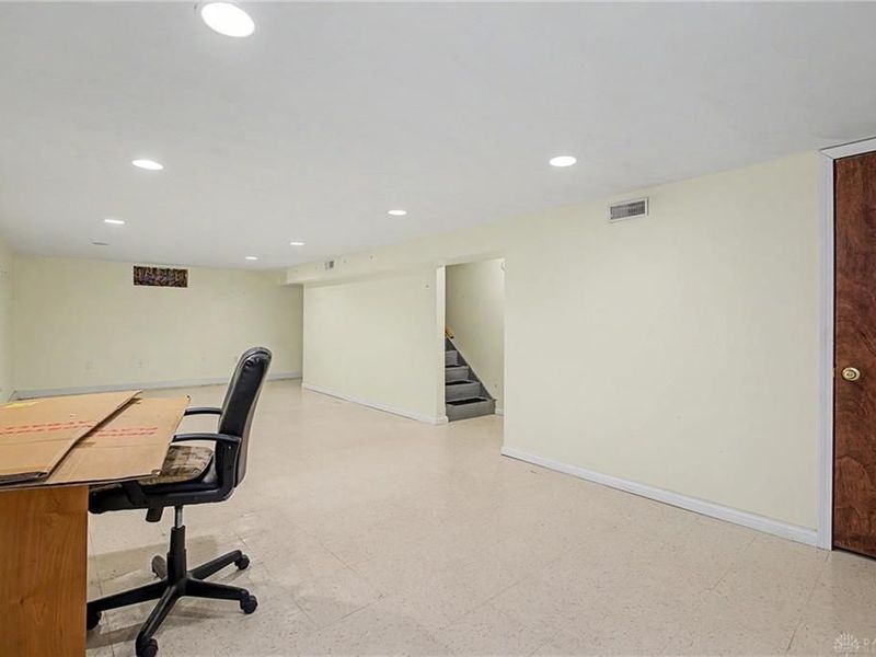 757 Spinning Road, Riverside, OH 45431 Photo 22