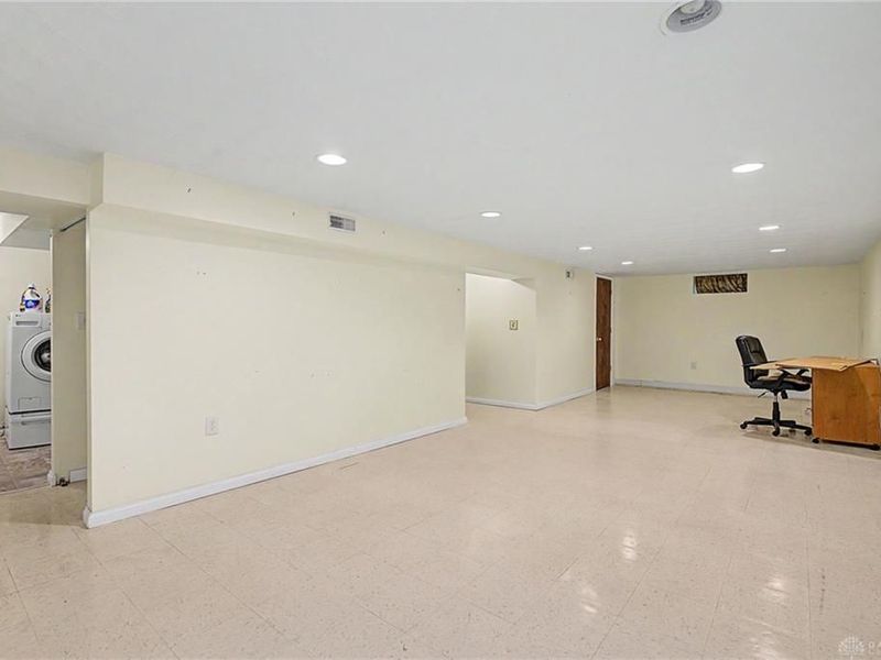 757 Spinning Road, Riverside, OH 45431 Photo 23