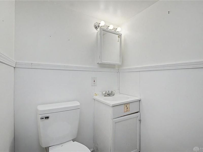 757 Spinning Road, Riverside, OH 45431 Photo 27