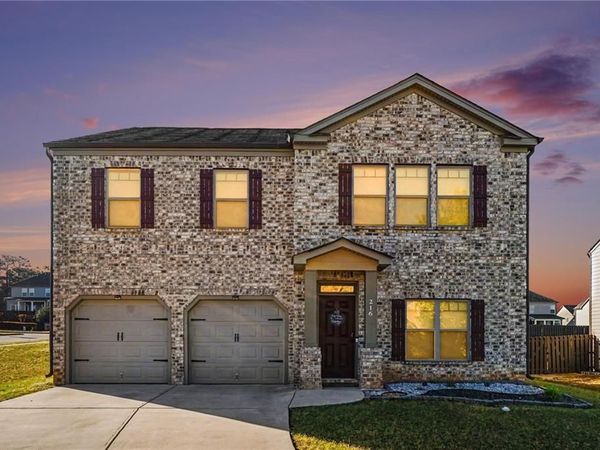 216 Loganview Drive , Loganville, GA 30052