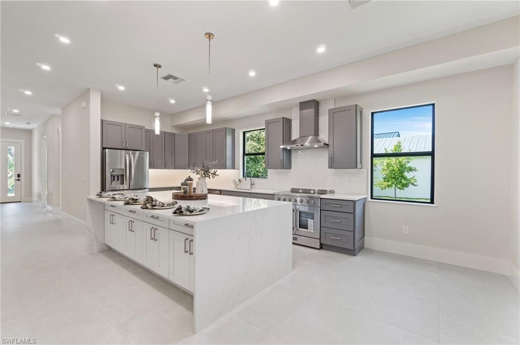 2769 Van Buren Ave, Naples, FL 34112 Photo