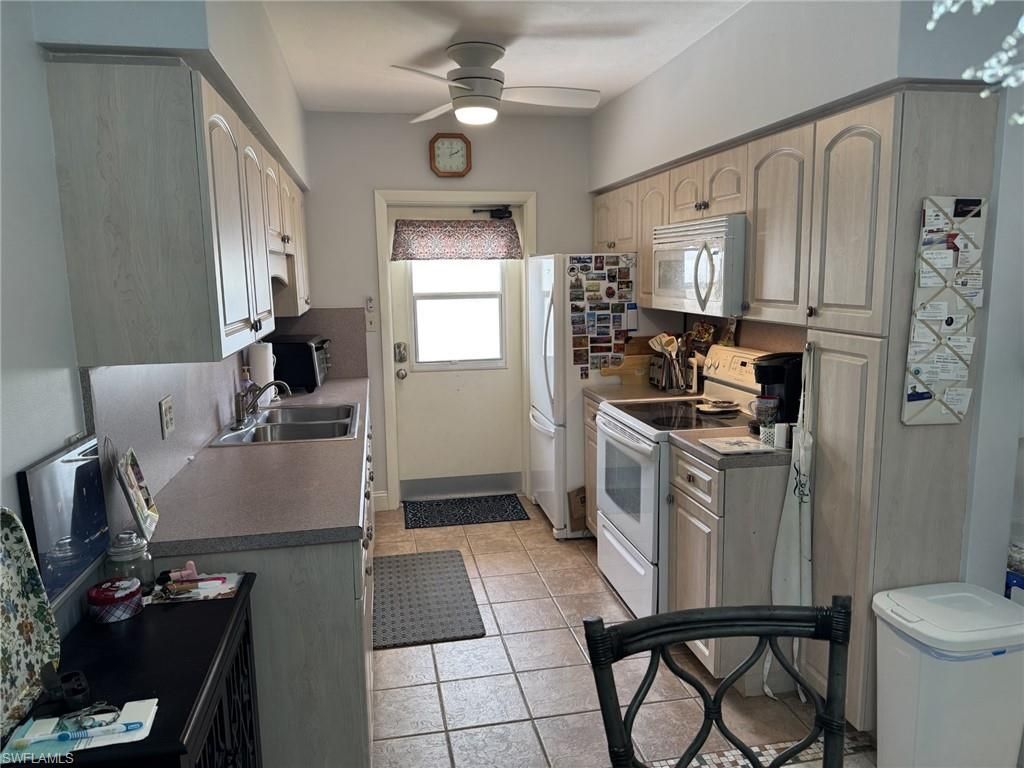13151 Kings Point Dr , Unit 7A, Fort Myers, FL 33919 Photo