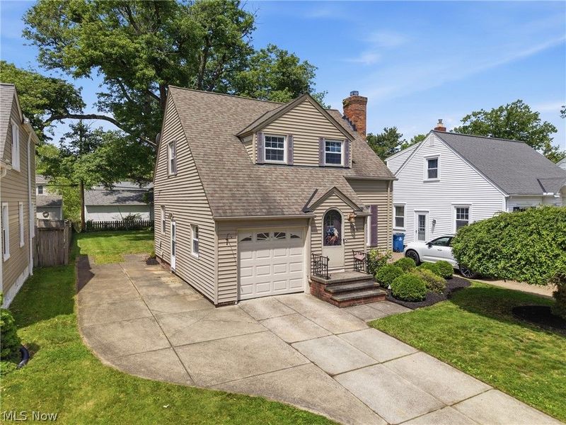 430 Canterbury Road , Bay Village, OH 44140 Photo 3
