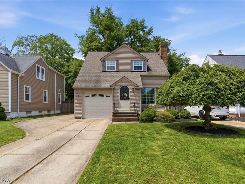 430 Canterbury Road , Bay Village, OH 44140 Photo 5
