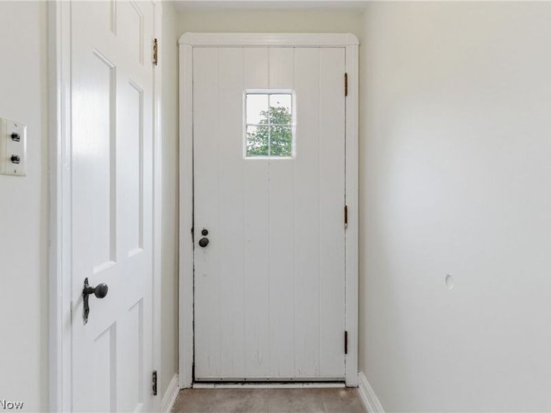 430 Canterbury Road , Bay Village, OH 44140 Photo 9
