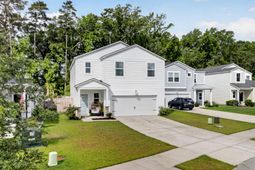 323 Saddlewood Drive photo 4