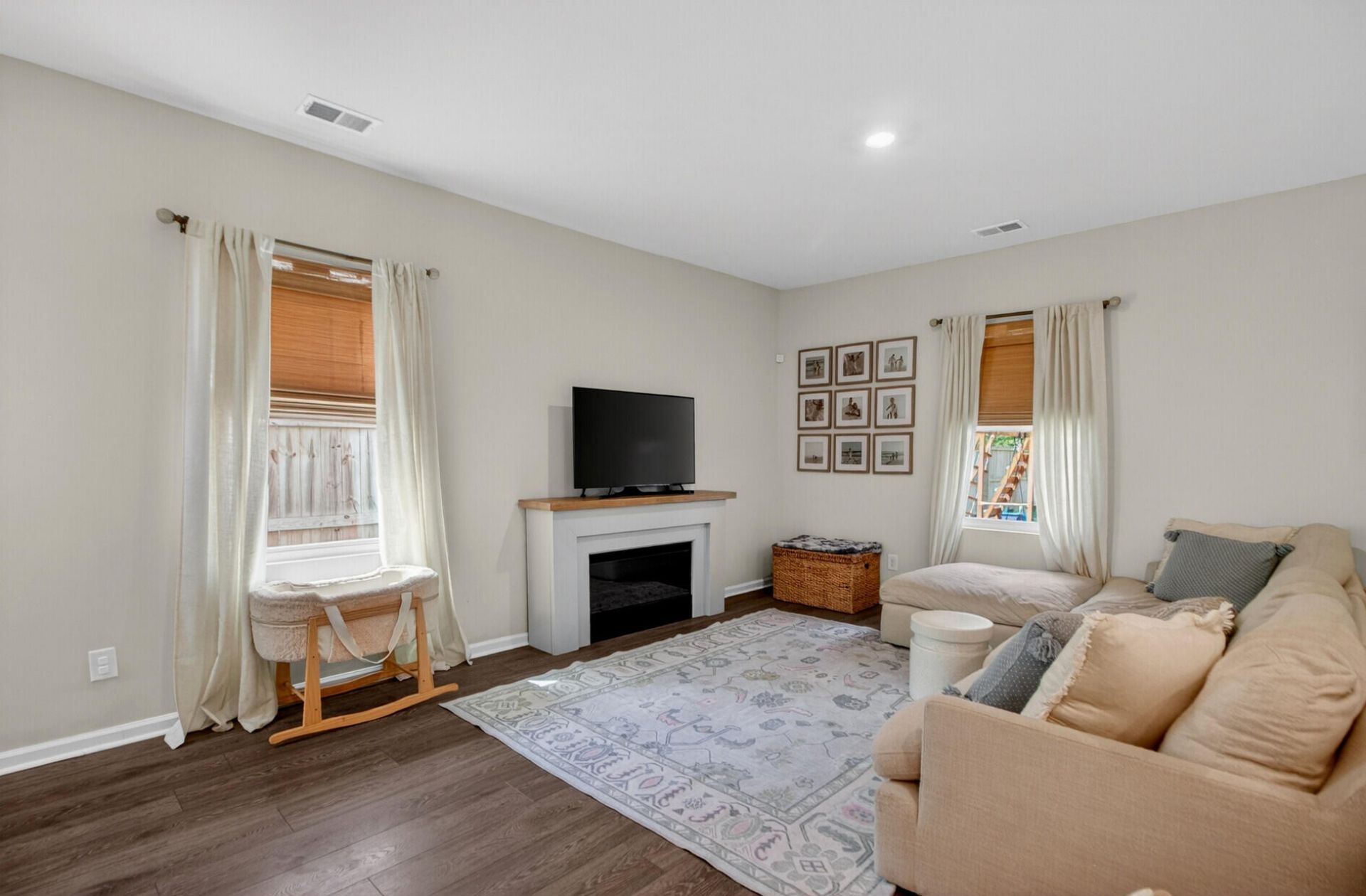 323 Saddlewood Drive Photo 9