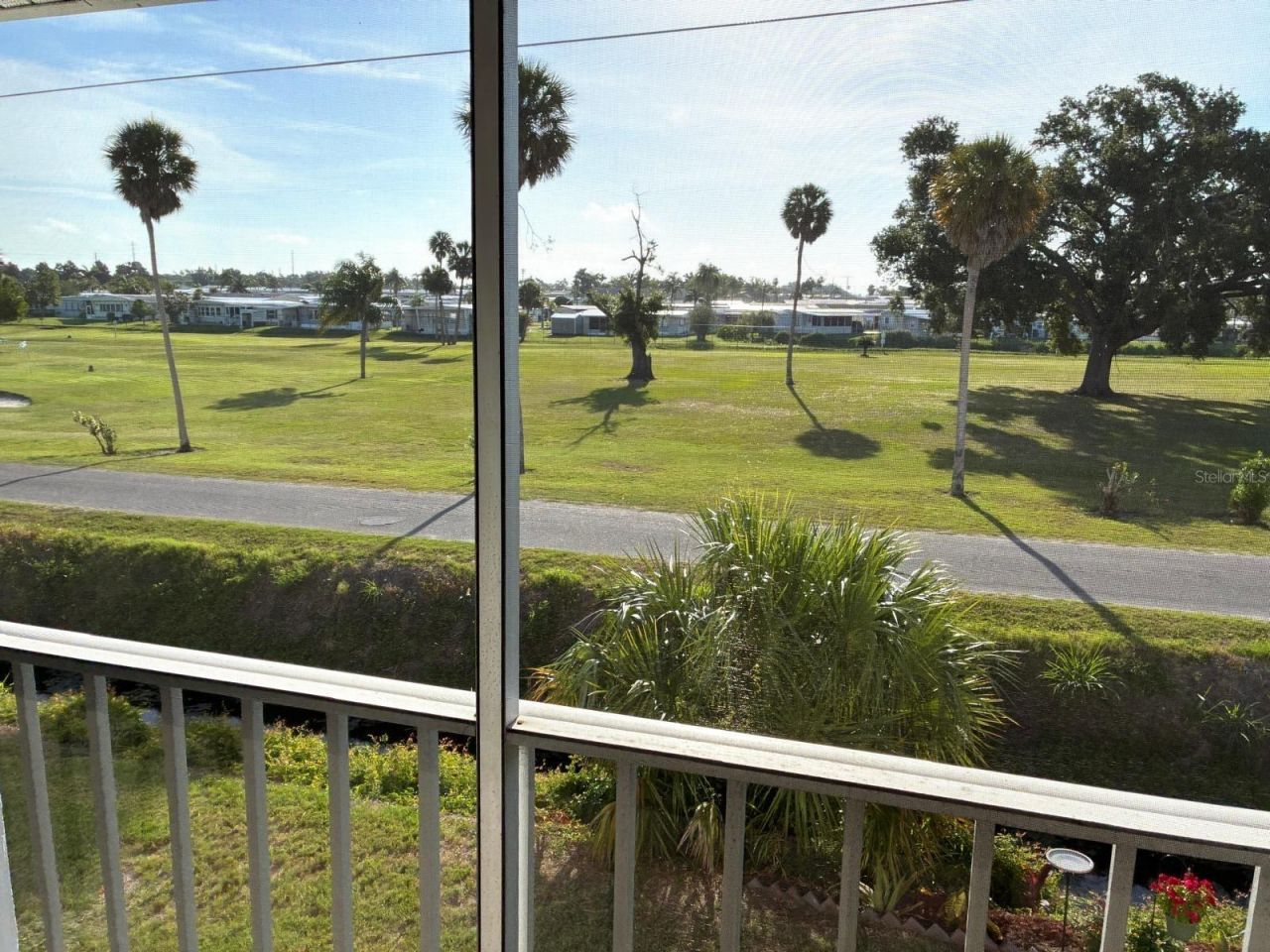 4703 1st Court W, Unit 393, Bradenton, FL 34207 Photo