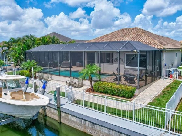 591 MAST DRIVE, BRADENTON, FL 34208