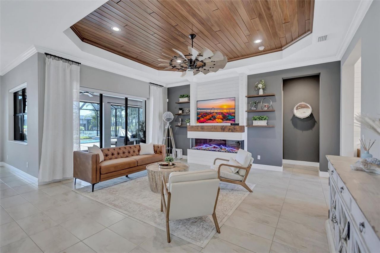 591 Mast Drive, Bradenton, FL 34208 Photo