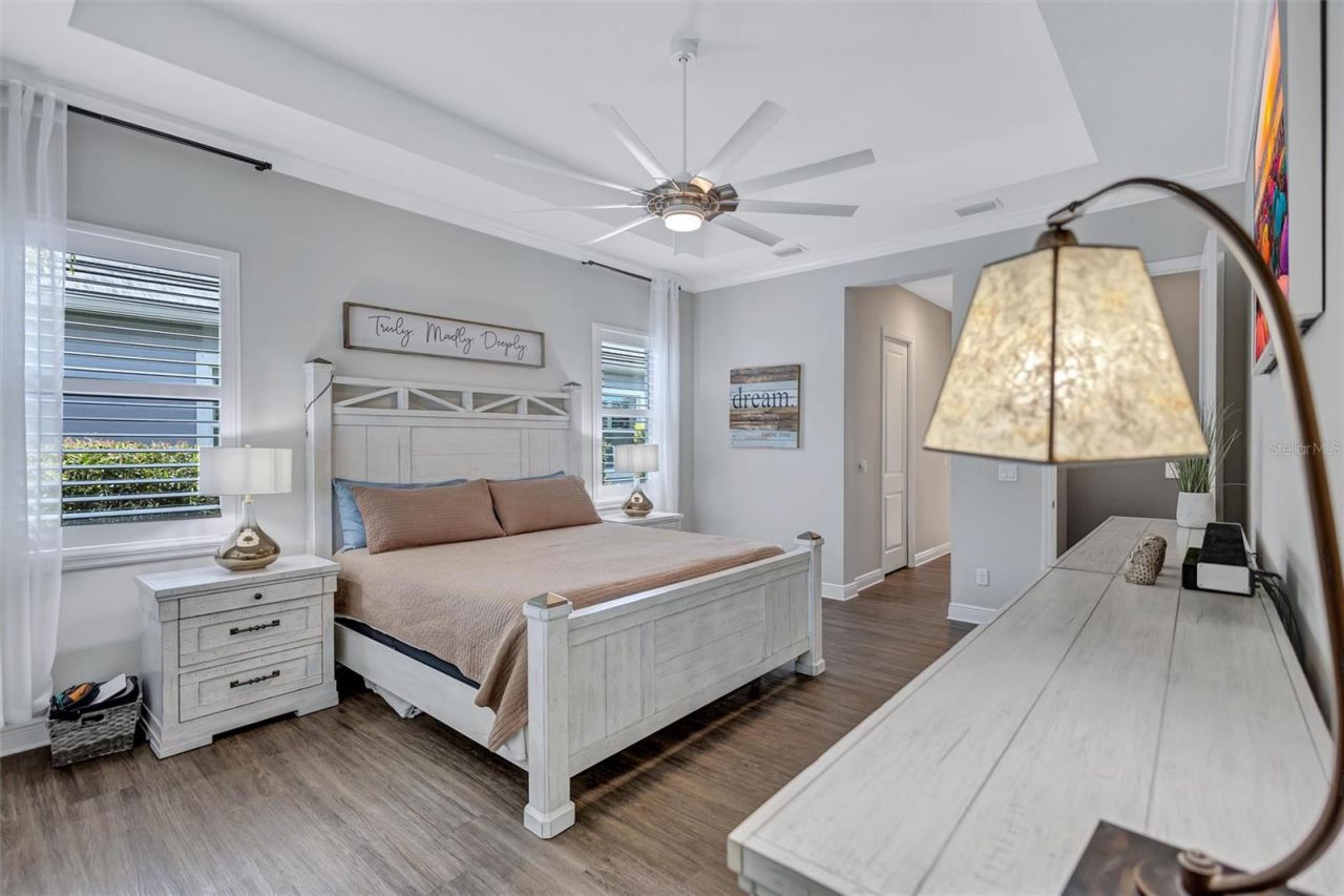 591 Mast Drive, Bradenton, FL 34208 Photo