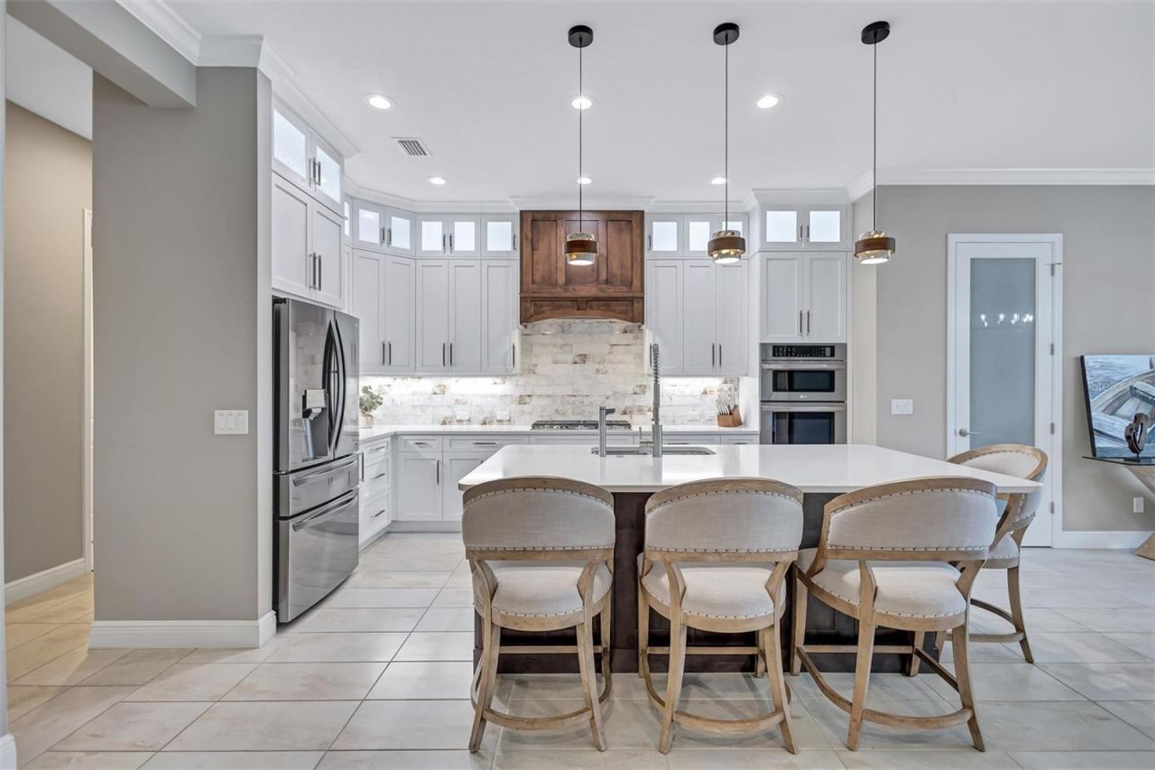 591 Mast Drive, Bradenton, FL 34208 Photo
