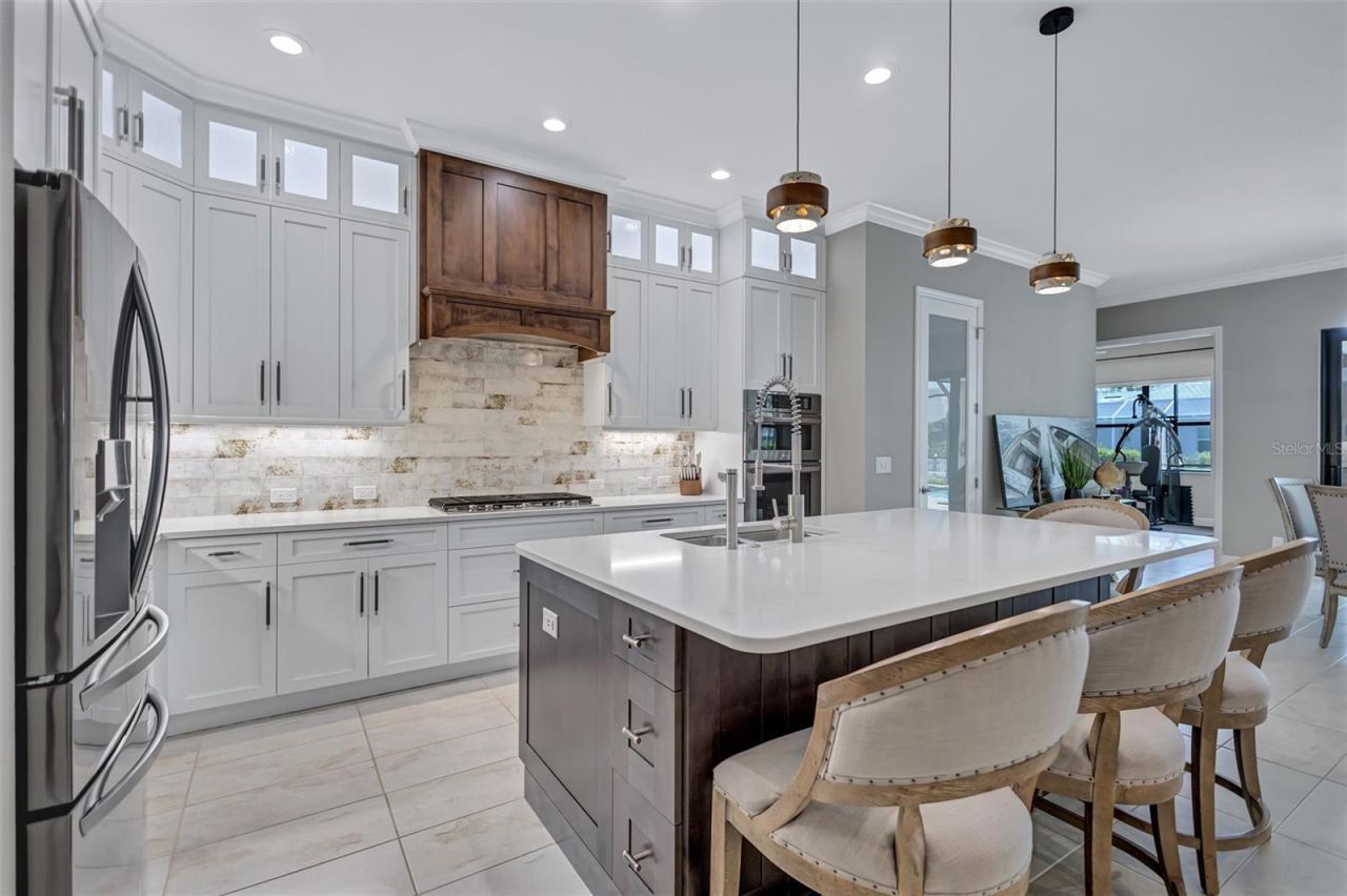 591 Mast Drive, Bradenton, FL 34208 Photo