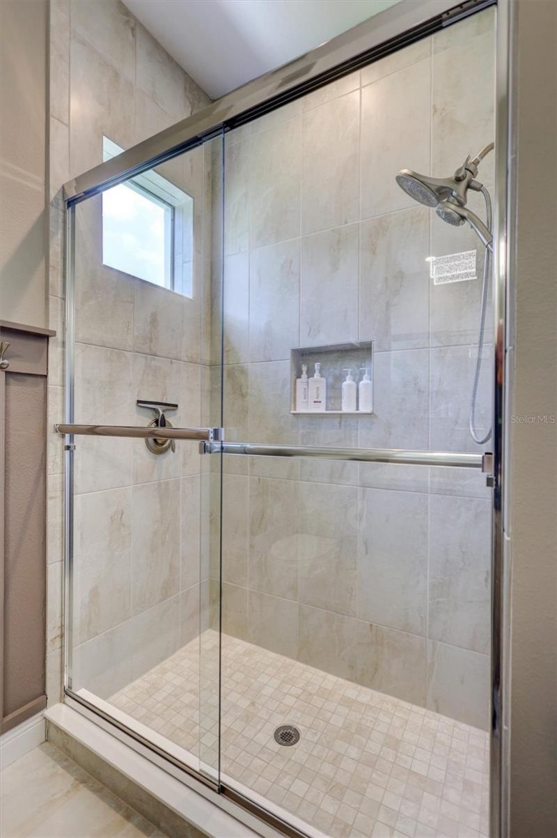 591 Mast Drive, Bradenton, FL 34208 Photo