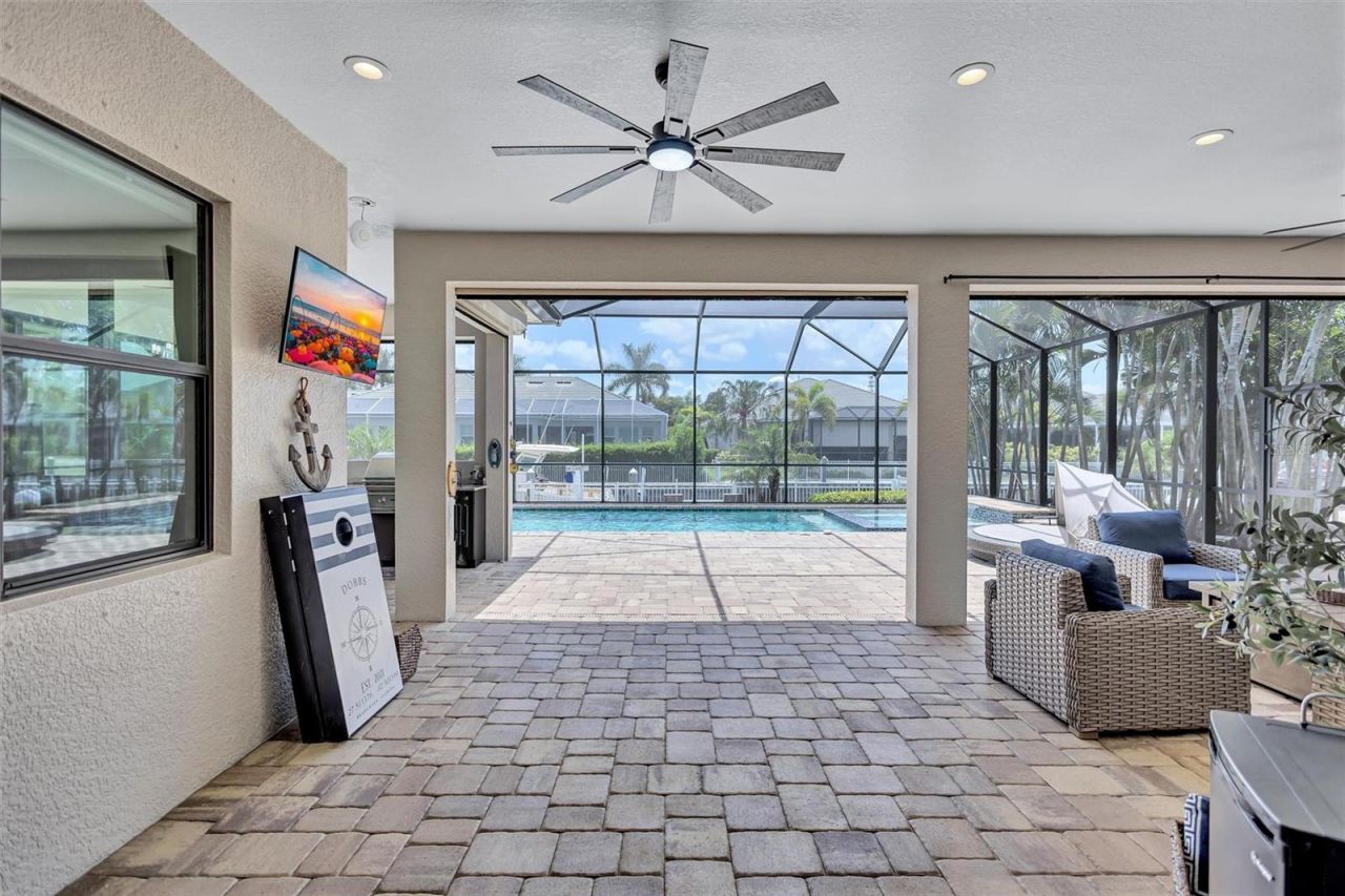 591 Mast Drive, Bradenton, FL 34208 Photo