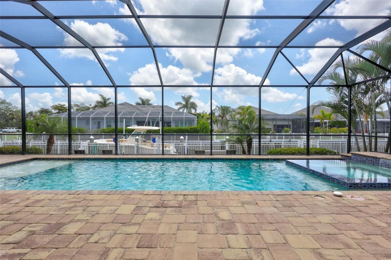 591 Mast Drive, Bradenton, FL 34208 Photo