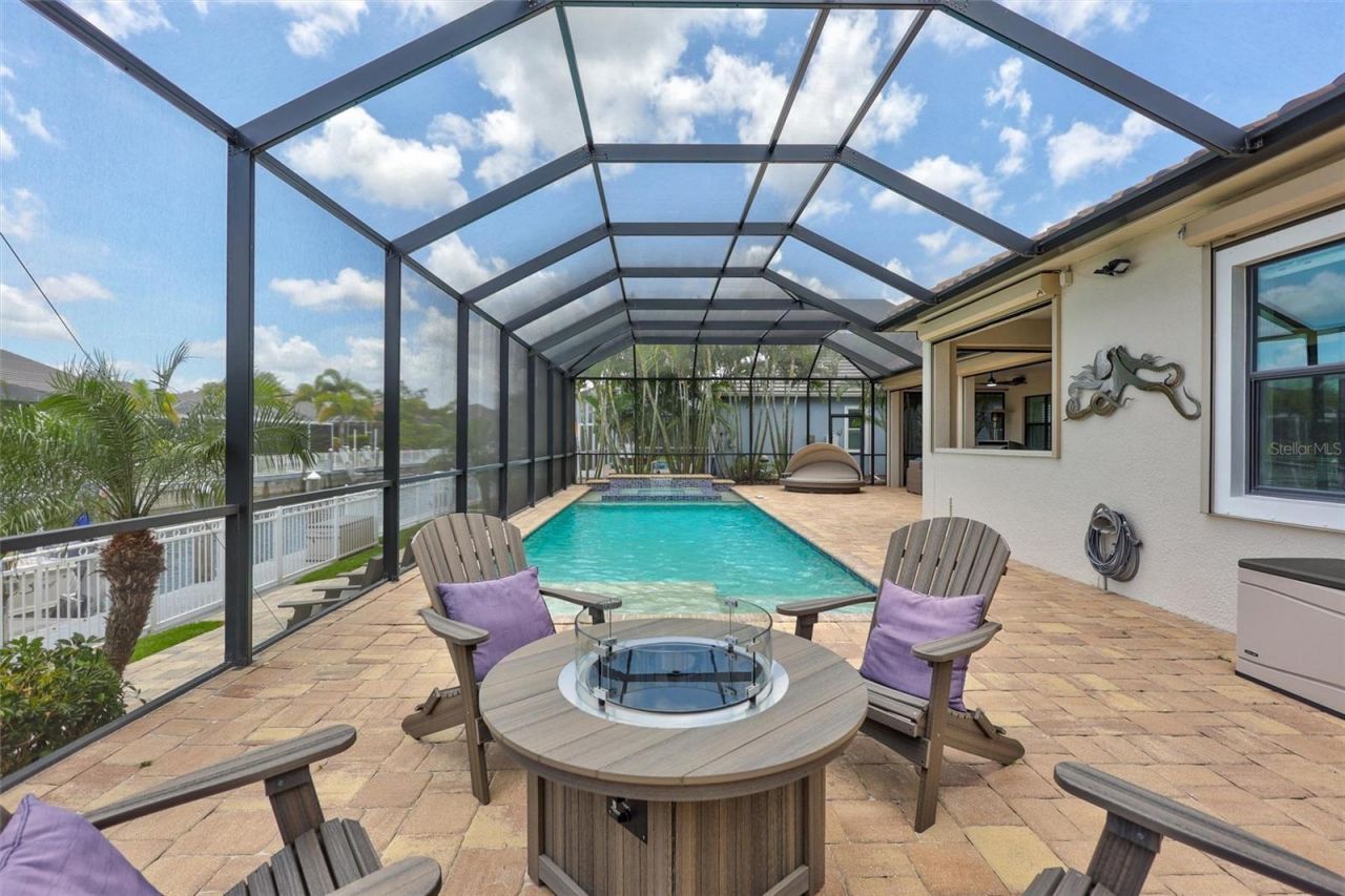 591 Mast Drive, Bradenton, FL 34208 Photo