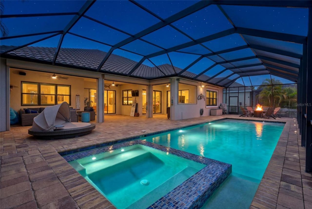 591 Mast Drive, Bradenton, FL 34208 Photo