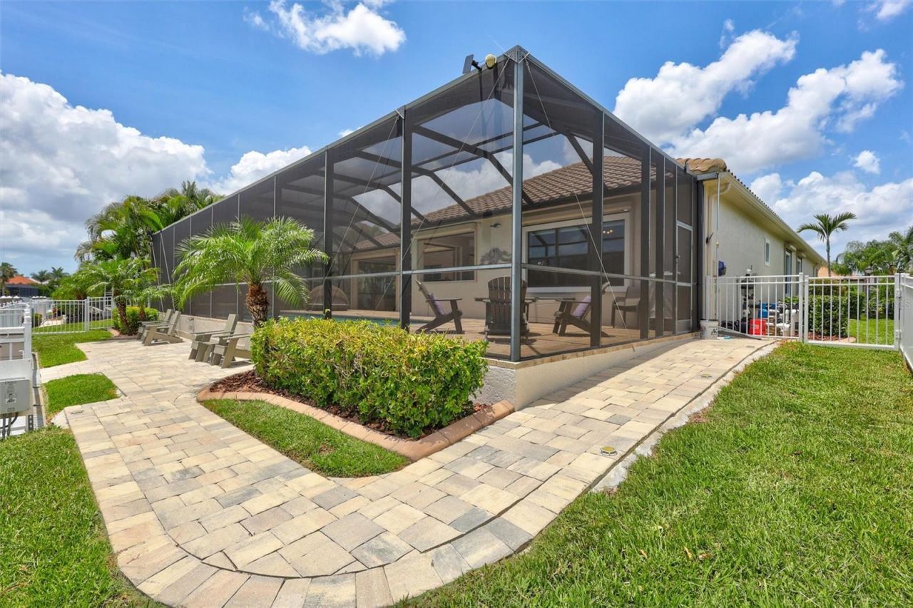 591 Mast Drive, Bradenton, FL 34208 Photo
