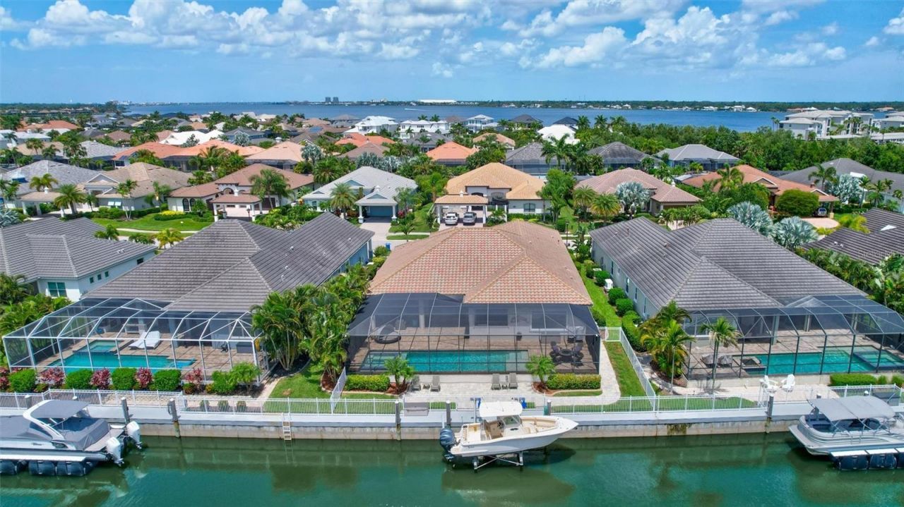 591 Mast Drive, Bradenton, FL 34208 Photo