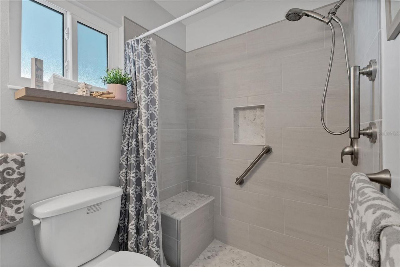 1815 Roxane Way, Unit 65, Sarasota, FL 34235 Photo