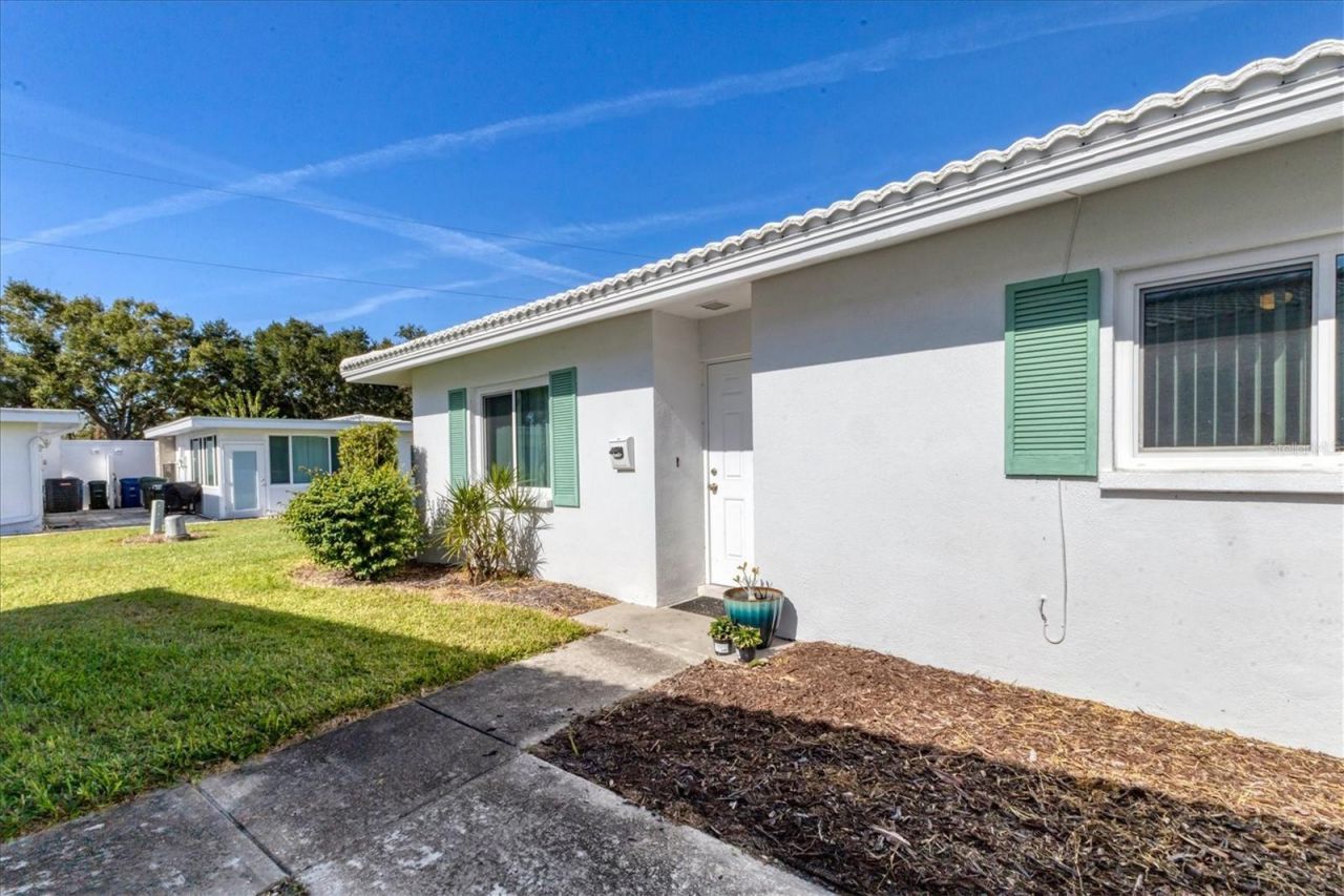 1815 Roxane Way, Unit 65, Sarasota, FL 34235 Photo