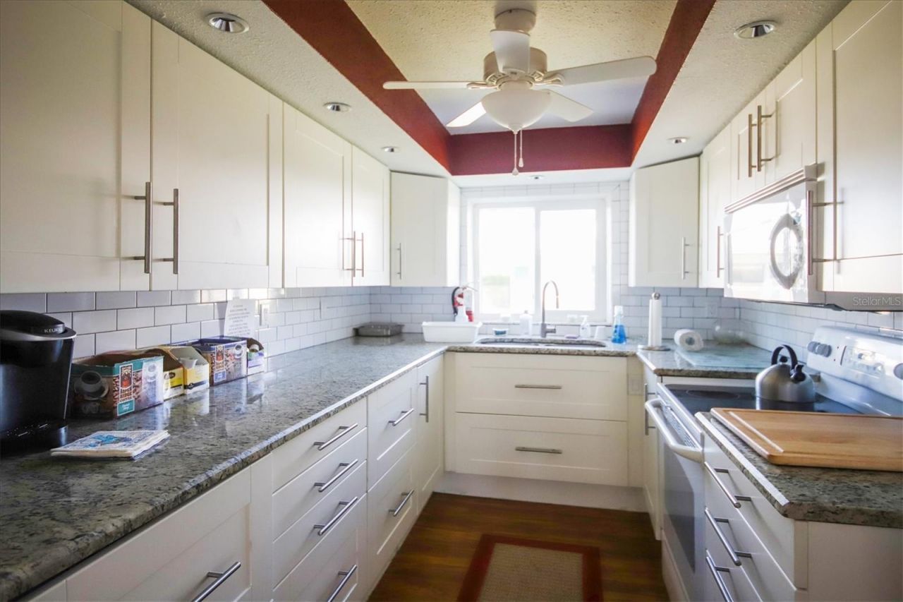 1815 Roxane Way, Unit 65, Sarasota, FL 34235 Photo
