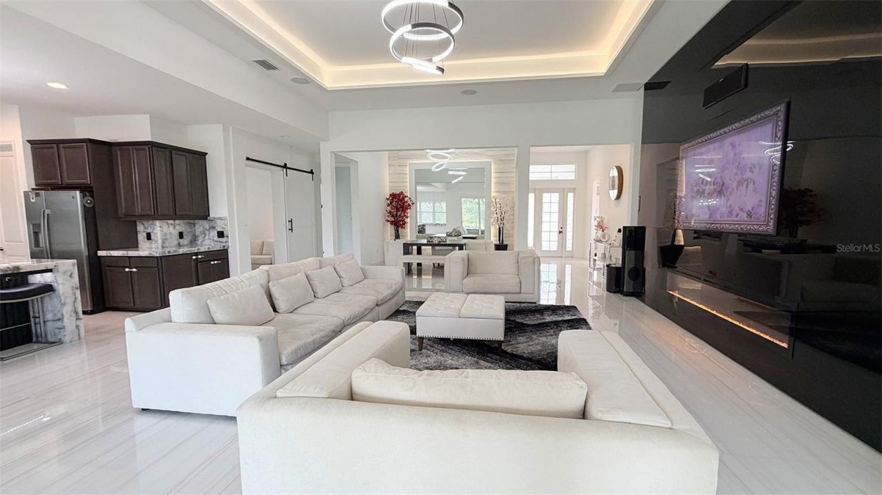 8294 Grande Shores Drive, Sarasota, FL 34240 Photo