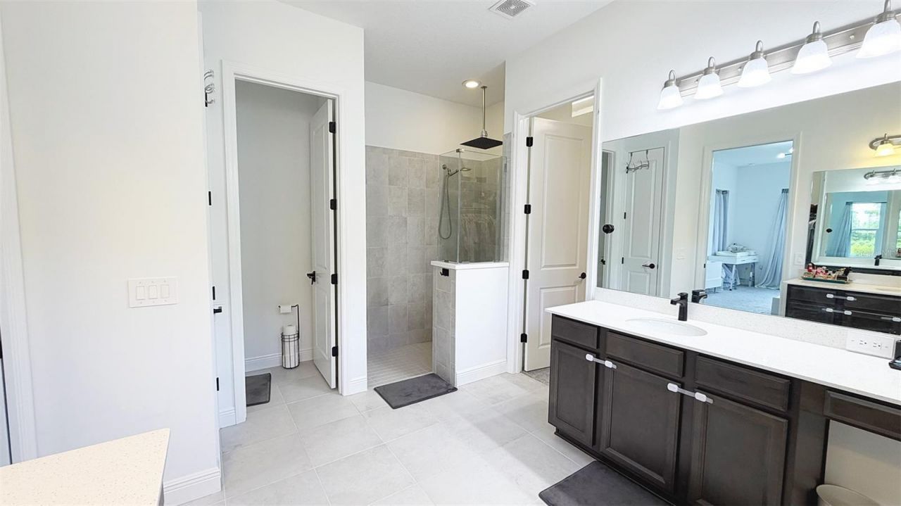 8294 Grande Shores Drive, Sarasota, FL 34240 Photo