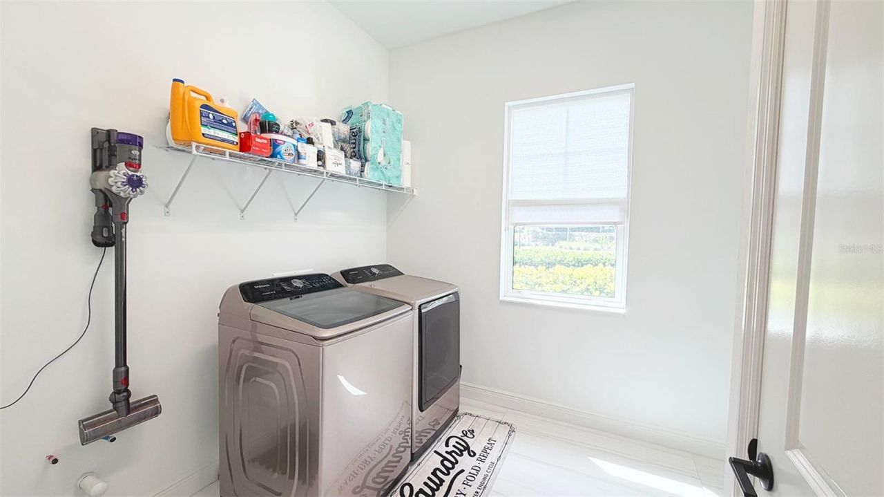 8294 Grande Shores Drive, Sarasota, FL 34240 Photo