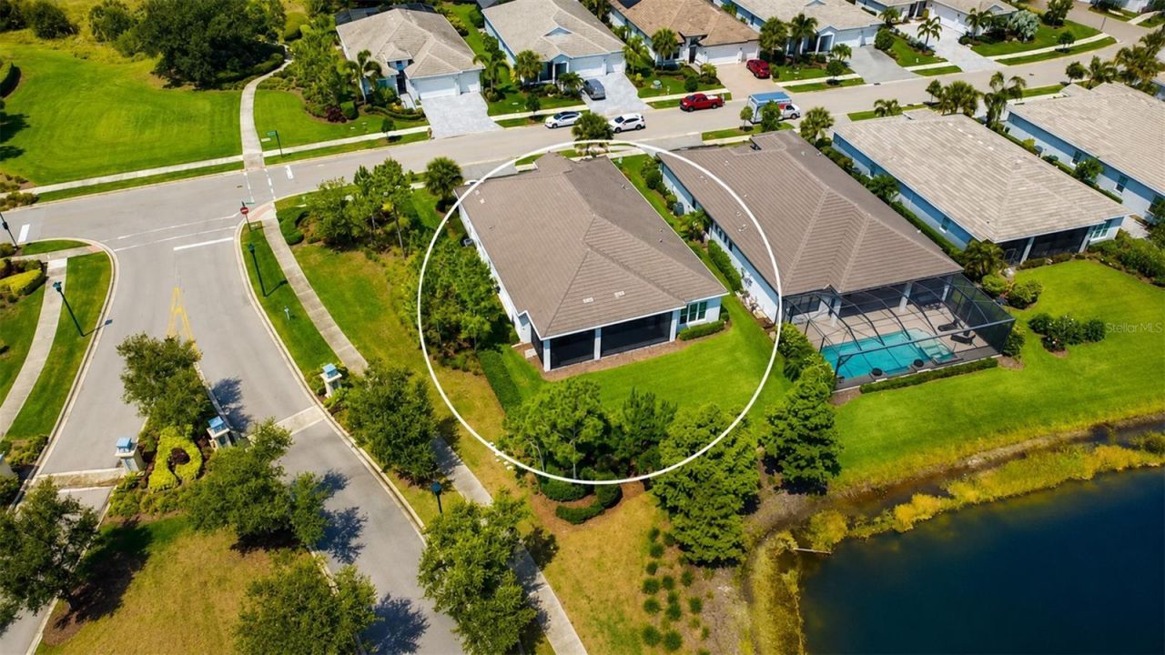8294 Grande Shores Drive, Sarasota, FL 34240 Photo