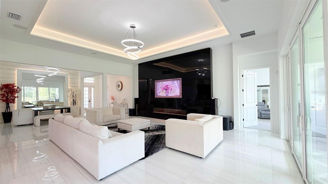 8294 Grande Shores Drive, Sarasota, FL 34240 Photo