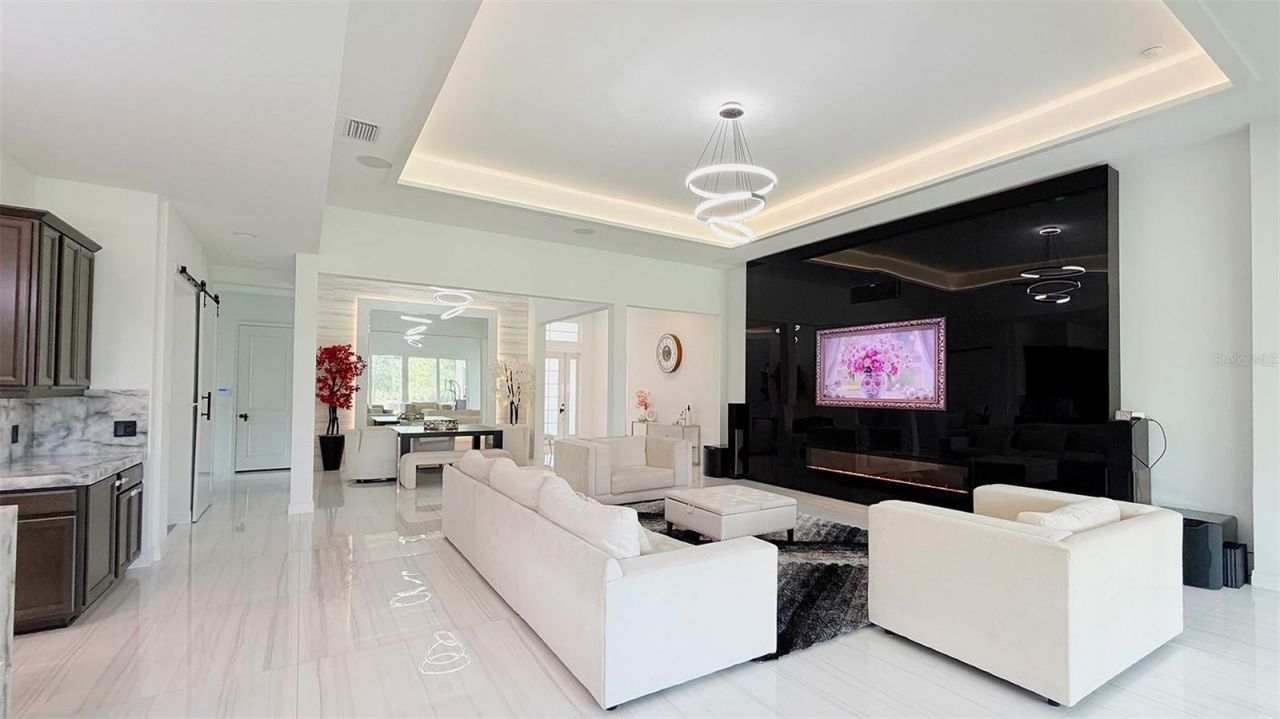 8294 Grande Shores Drive, Sarasota, FL 34240 Photo
