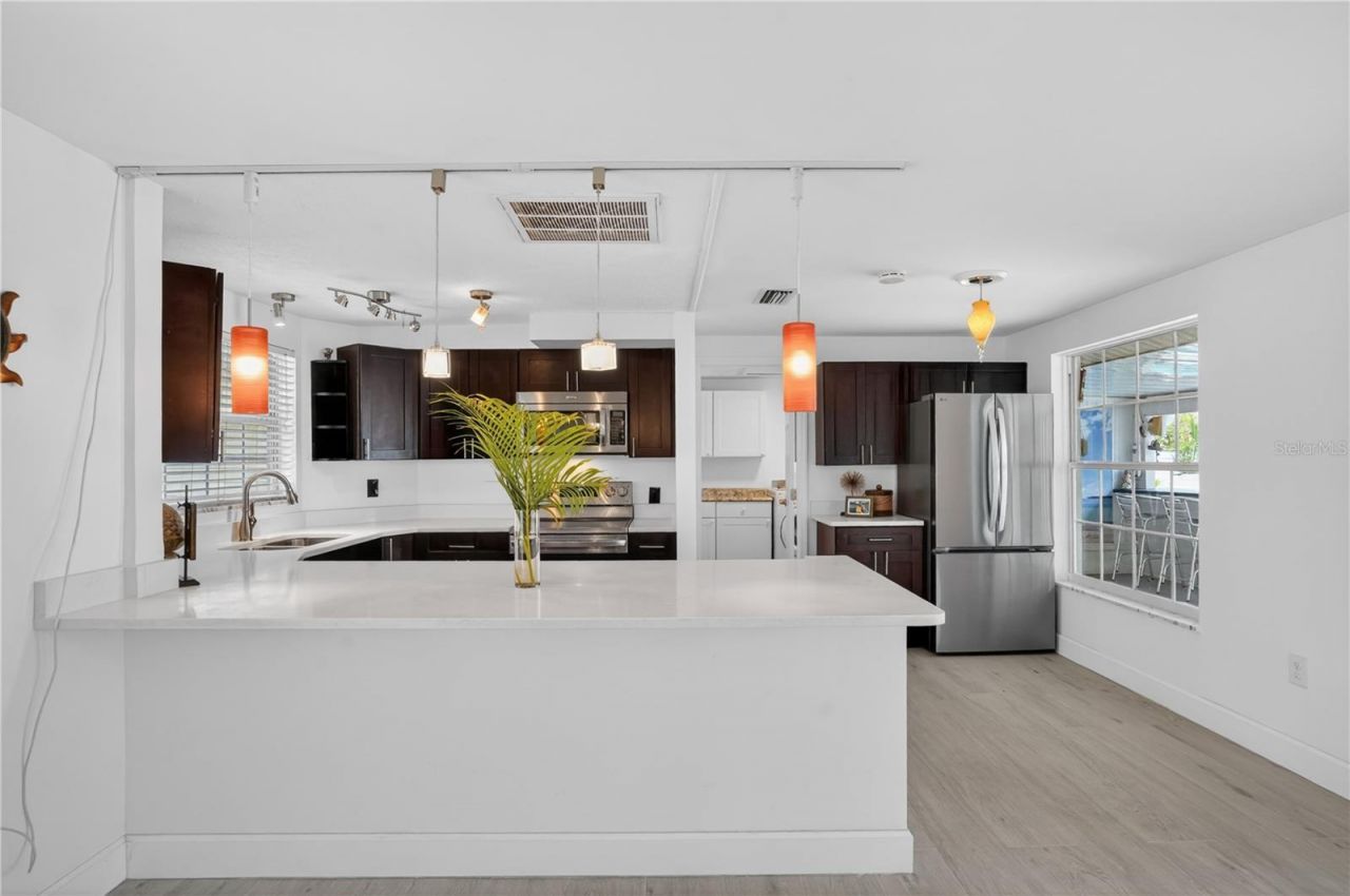 2403 Vermont Avenue E, Bradenton, FL 34208 Photo