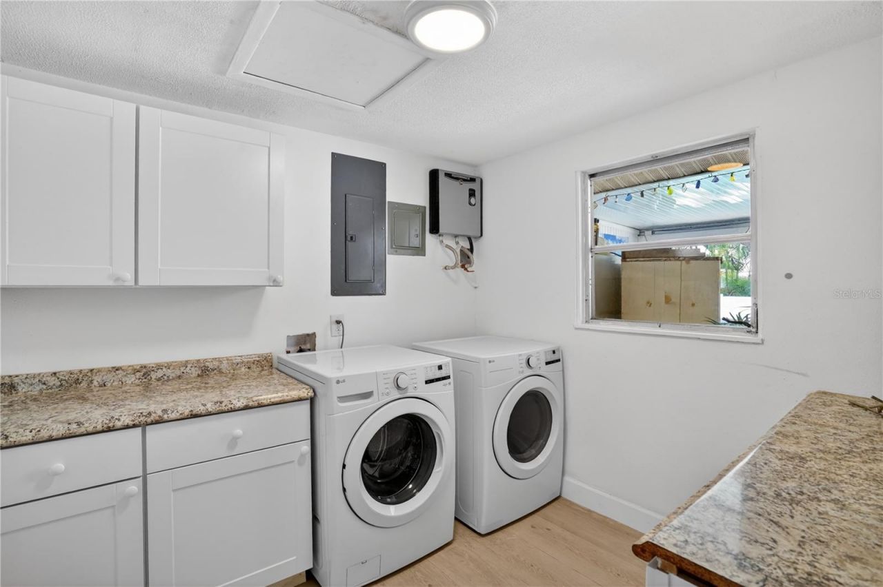 2403 Vermont Avenue E, Bradenton, FL 34208 Photo