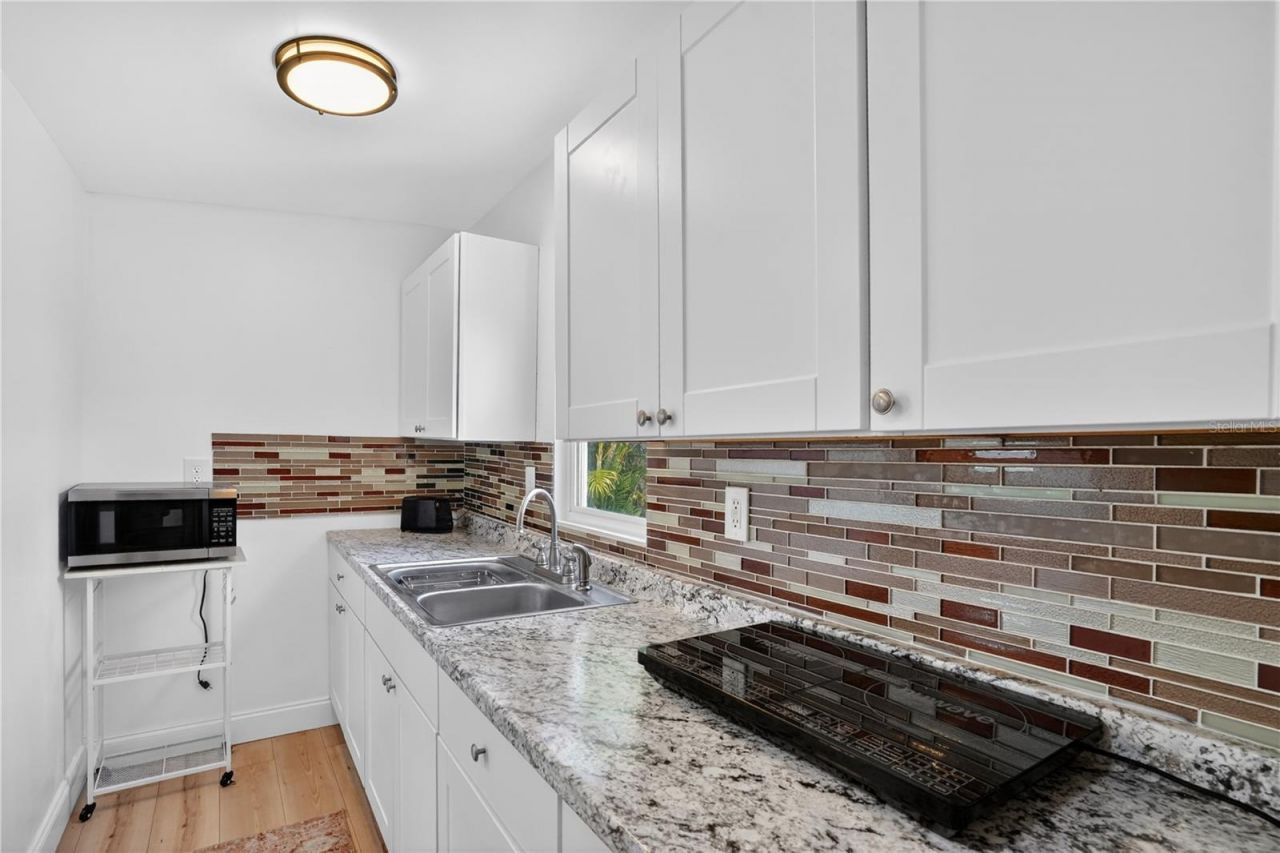 2403 Vermont Avenue E, Bradenton, FL 34208 Photo