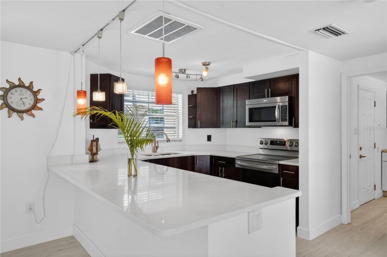 2403 Vermont Avenue E, Bradenton, FL 34208 Photo