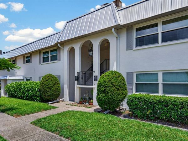 5800 HOLLYWOOD BOULEVARD , Unit 112, SARASOTA, FL 34231