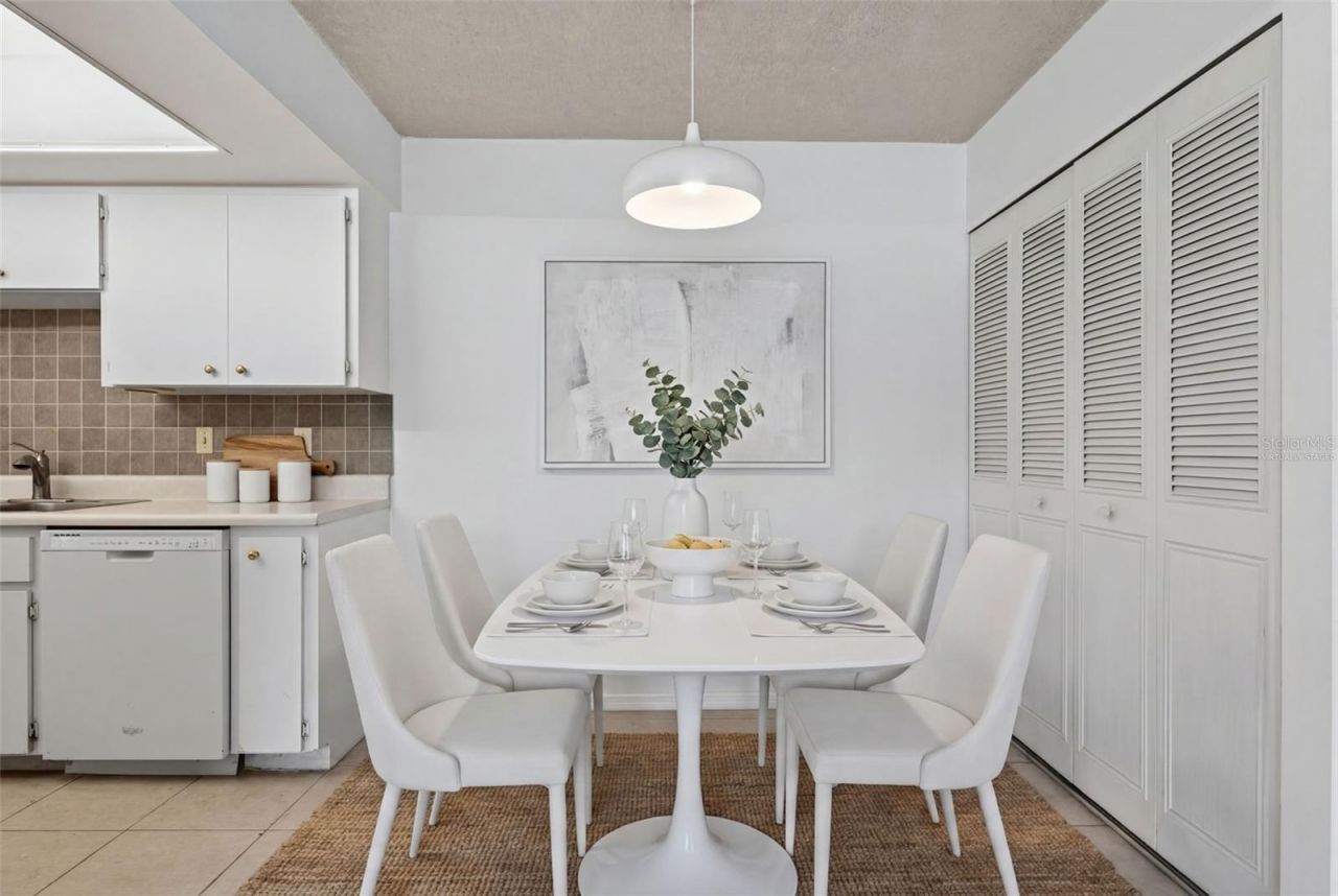 5800 Hollywood Boulevard, Unit 112, Sarasota, FL 34231 Photo