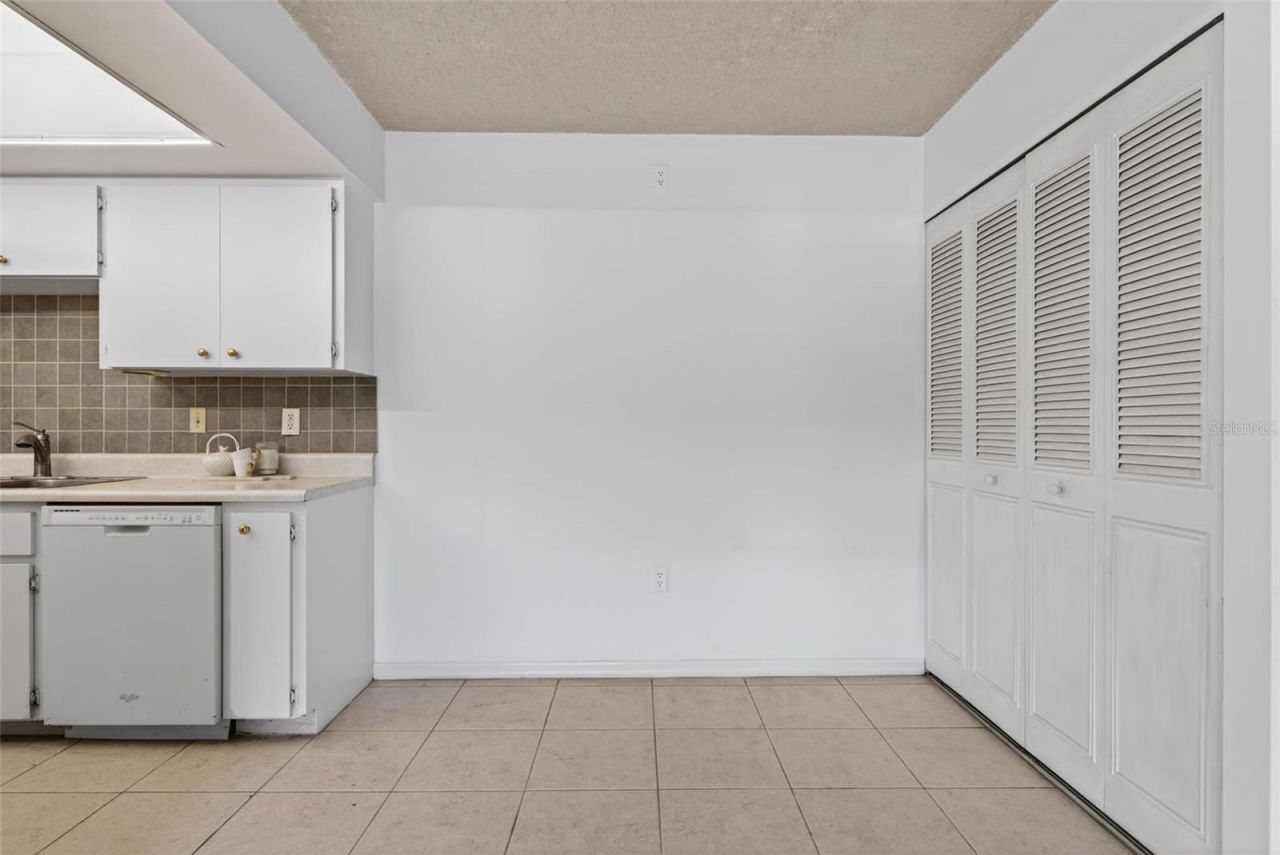 5800 Hollywood Boulevard, Unit 112, Sarasota, FL 34231 Photo