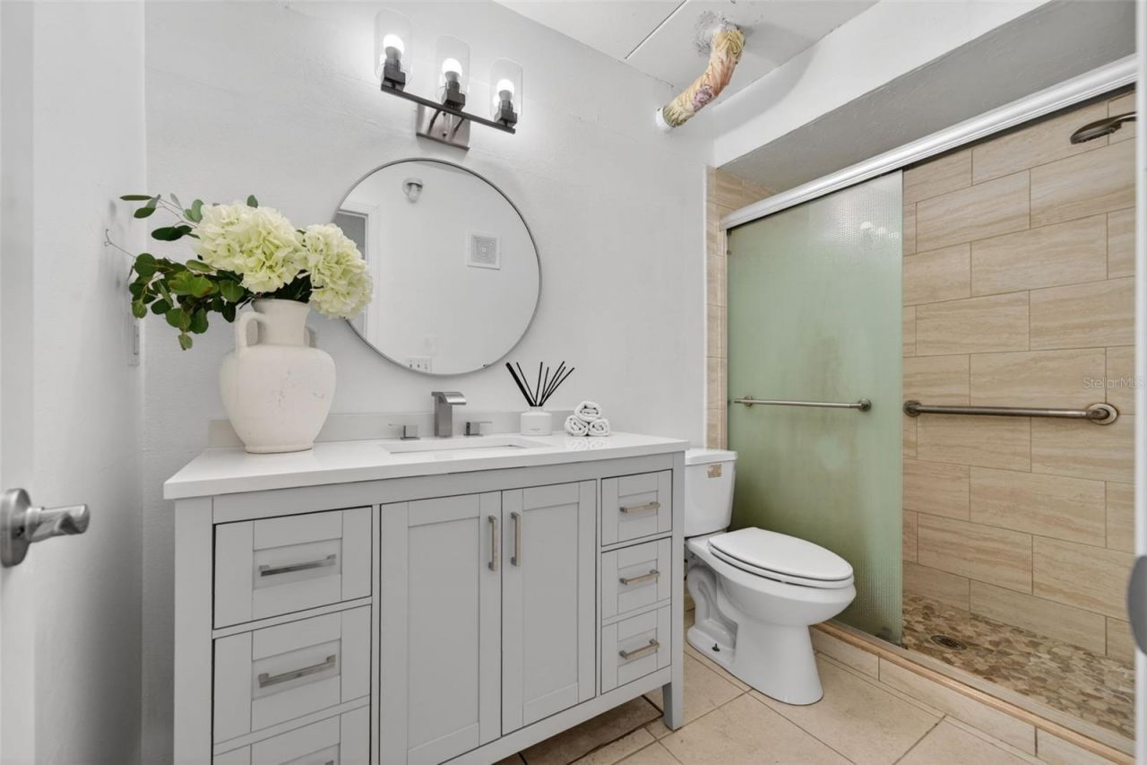 5800 Hollywood Boulevard, Unit 112, Sarasota, FL 34231 Photo