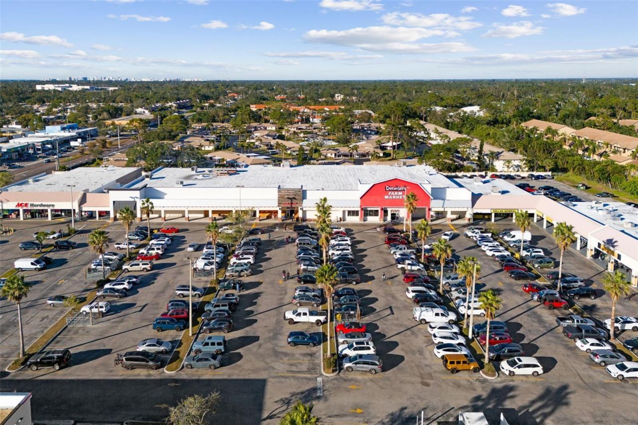 5800 Hollywood Boulevard, Unit 112, Sarasota, FL 34231 Photo
