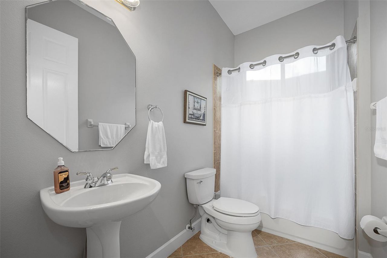 814 Westlake Drive, Ormond Beach, FL 32174 Photo