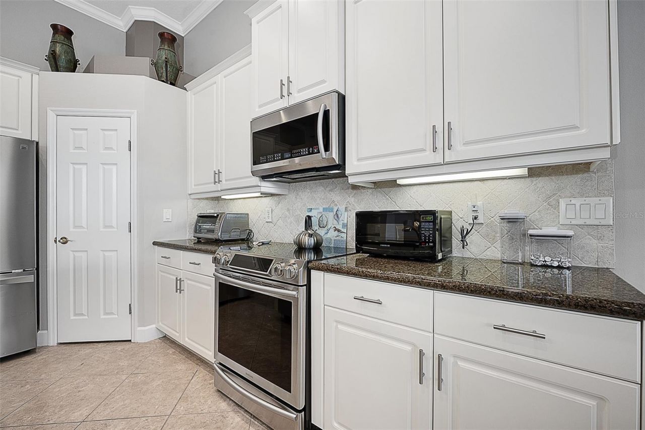 814 Westlake Drive, Ormond Beach, FL 32174 Photo