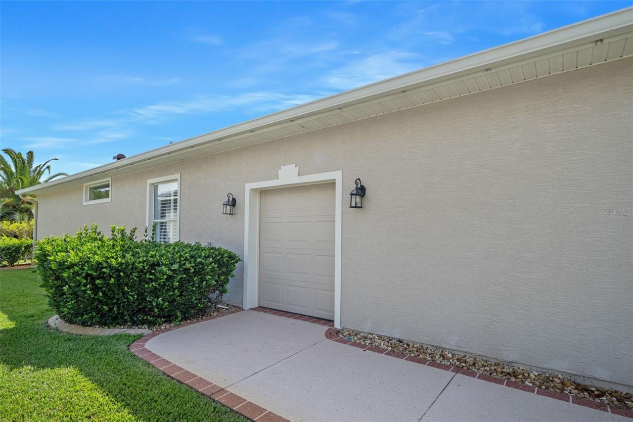 814 Westlake Drive, Ormond Beach, FL 32174 Photo