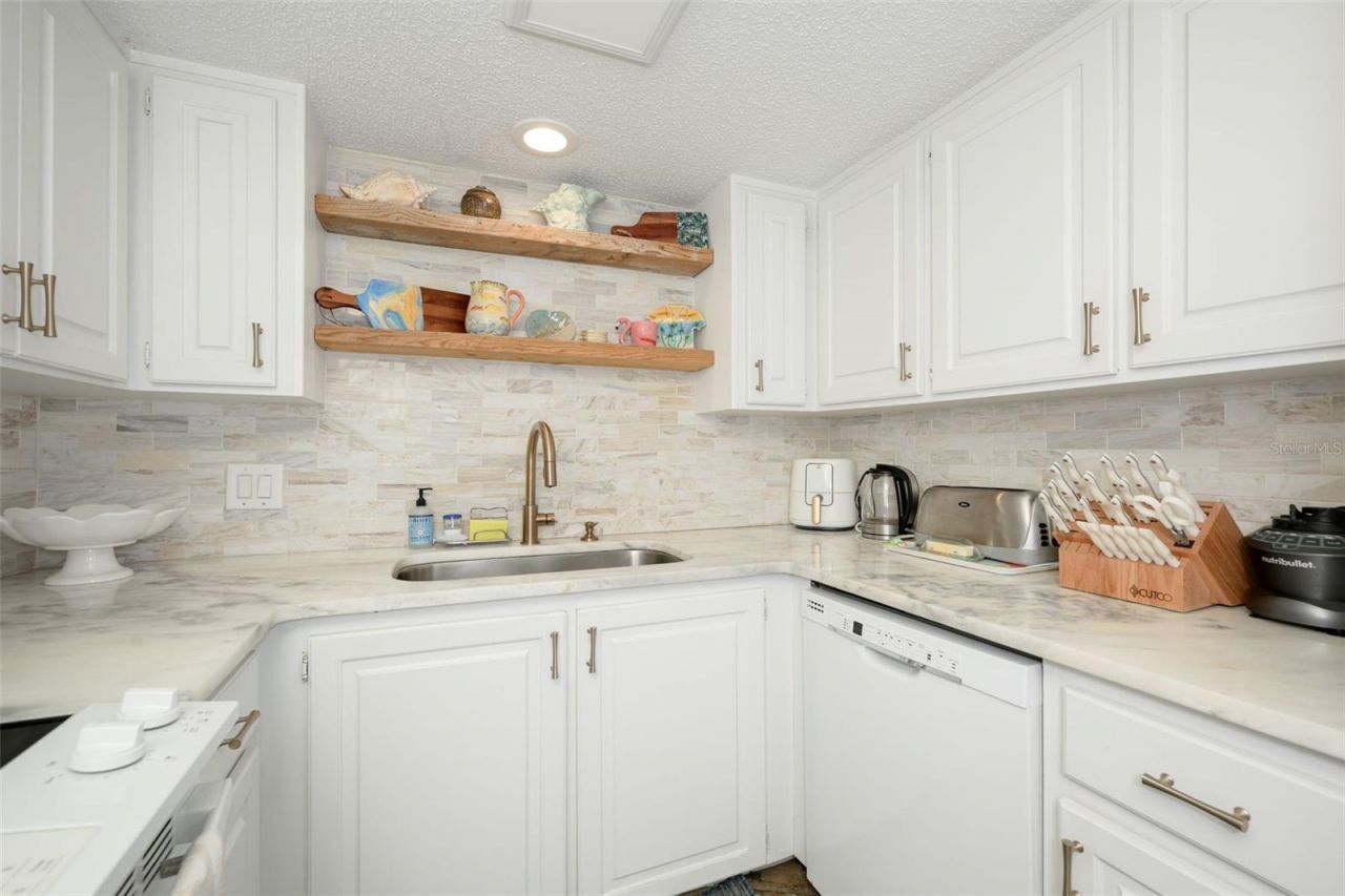3580 S Ocean Shore Boulevard, Unit 910, Flagler Beach, FL 32136 Photo
