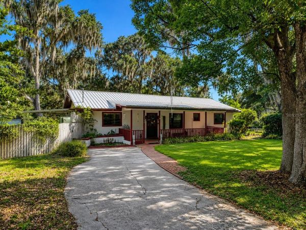 1724 SE 164TH CIRCLE , OCKLAWAHA, FL 32179