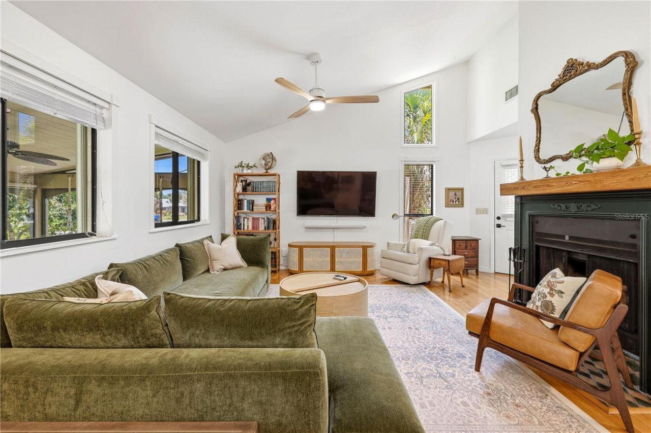 2835 Sunset Drive, New Smyrna Beach, FL 32168 Photo