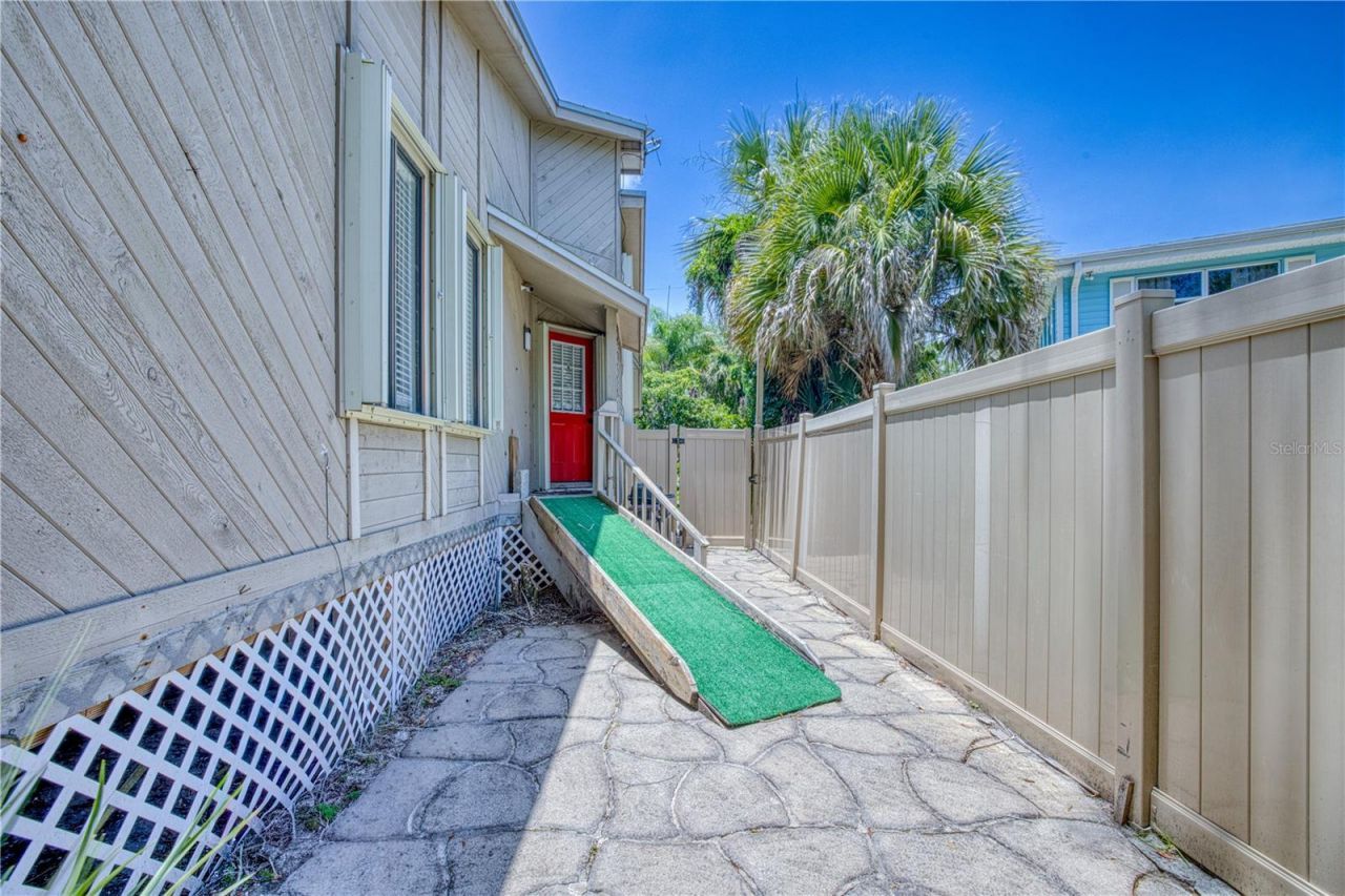2835 Sunset Drive, New Smyrna Beach, FL 32168 Photo