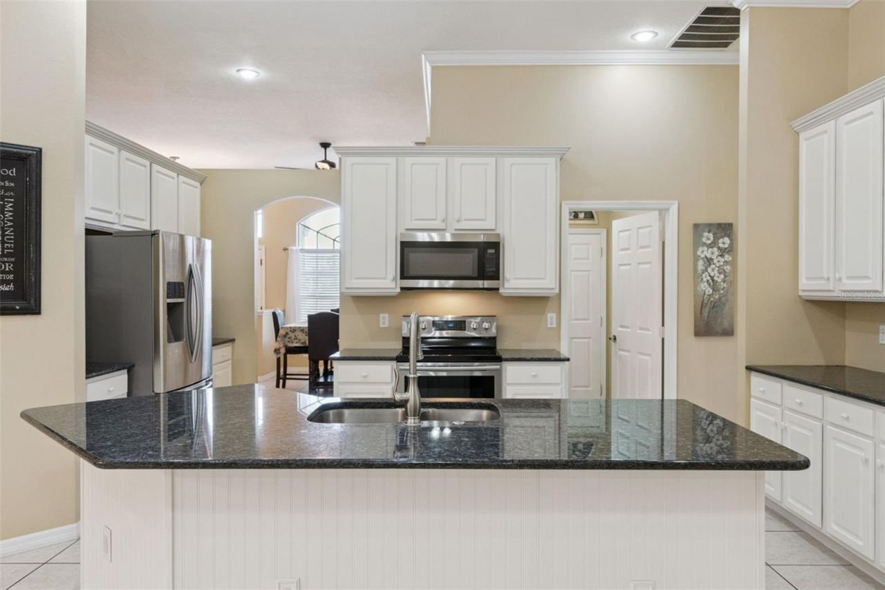 13429 Falcon Pointe Drive, Orlando, FL 32837 Photo